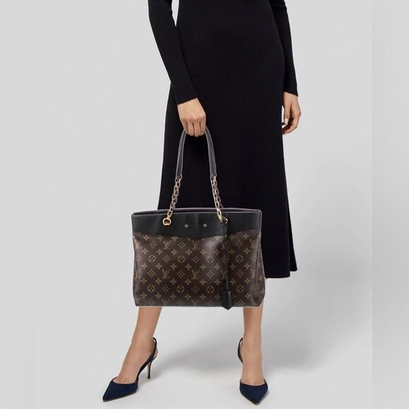 Louis Vuitton Pallas Shopper Minogram - Picture 2 of 16